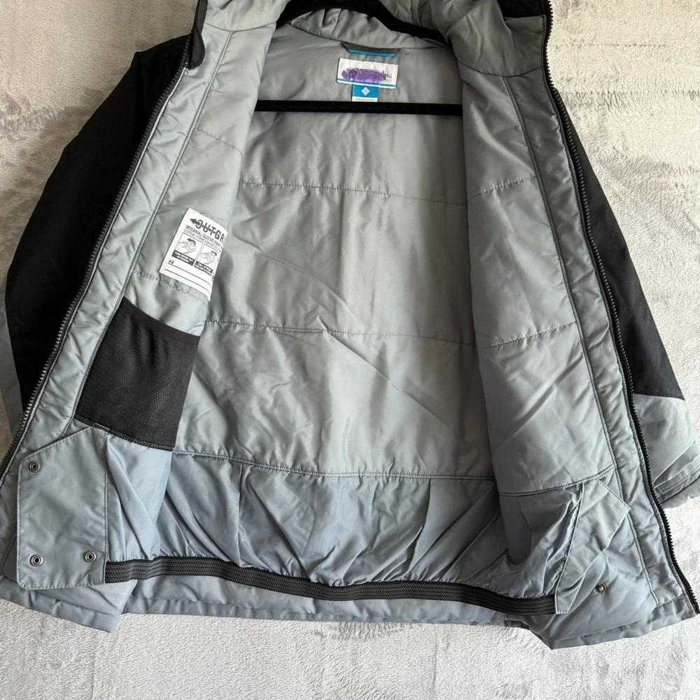 Columbia‎ Kids Grey Black Colorblock Outgrown Insulated Winter Hooded Jacket M